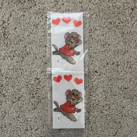 Suzy’s Zoo stickers - mouse with hearts - Picture 1 of 2
